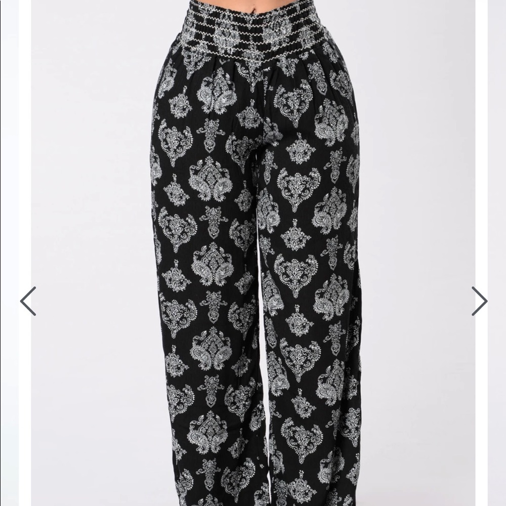 Fashion Nova:  Tied To A Shallow Heart Pants